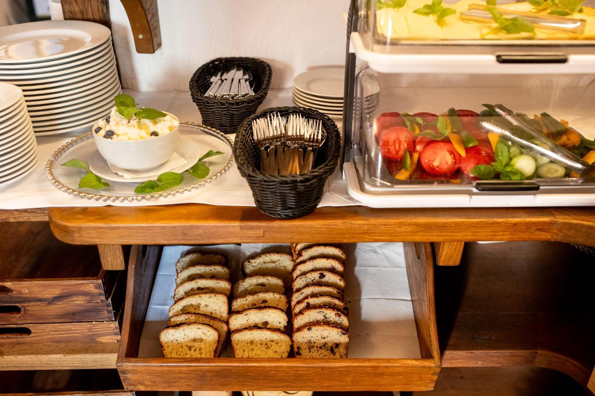 Oleśnica Gosciniec Pod Zajacem Bed & Breakfast エクステリア 写真