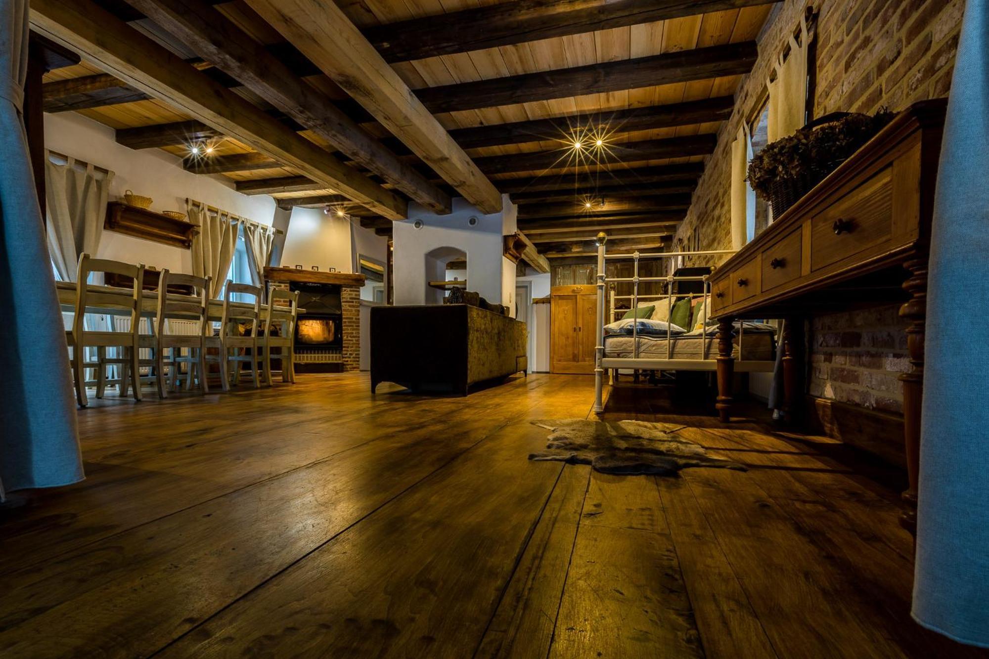 Oleśnica Gosciniec Pod Zajacem Bed & Breakfast エクステリア 写真