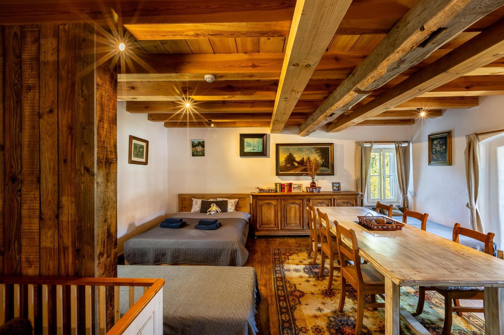Oleśnica Gosciniec Pod Zajacem Bed & Breakfast エクステリア 写真