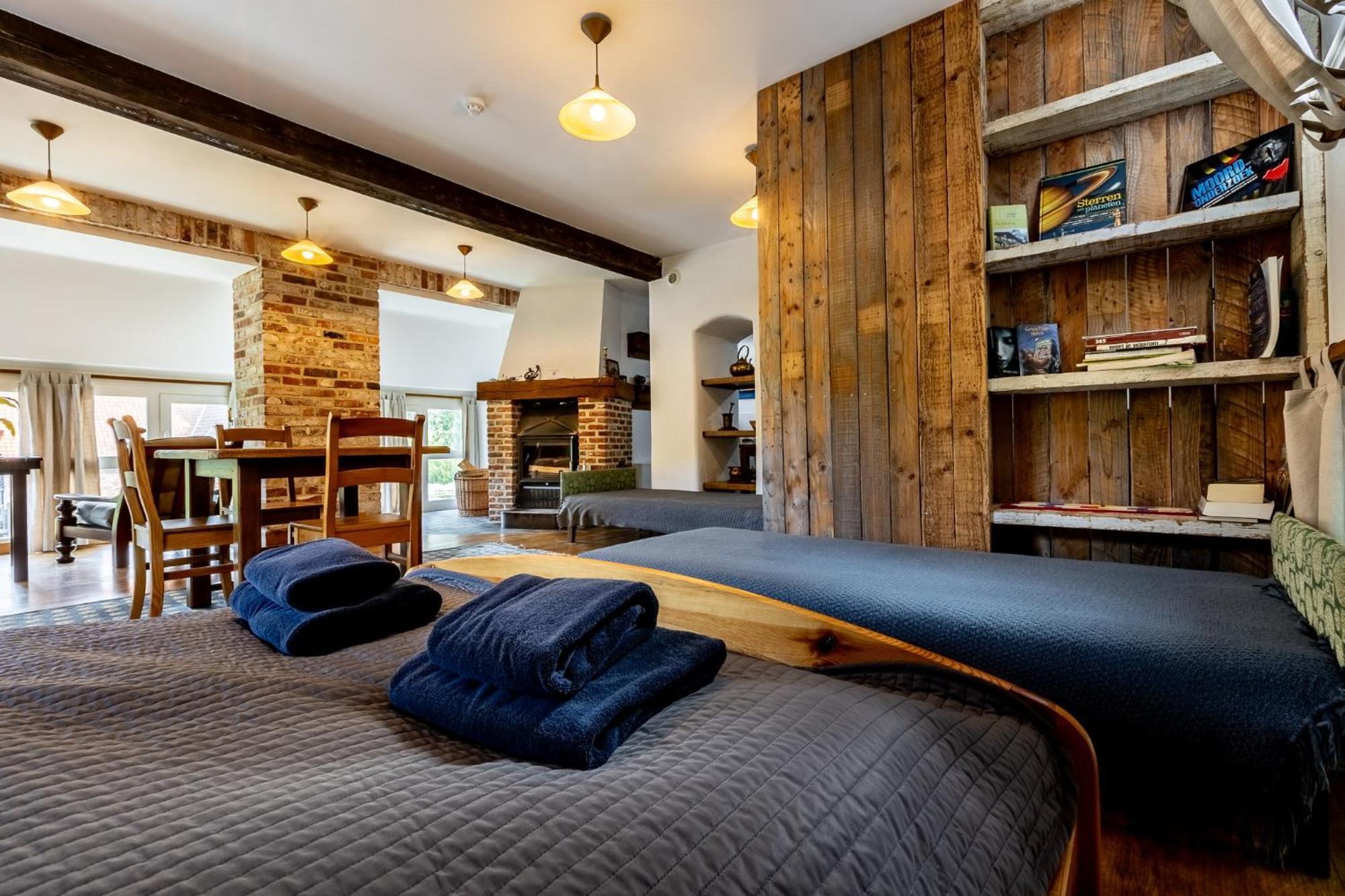 Oleśnica Gosciniec Pod Zajacem Bed & Breakfast エクステリア 写真